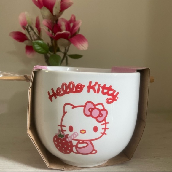 Hello Kitty Other - Hello Kitty Sanrio Ceramic Ramen Noodles Bowl & Chopsticks 20 oz
- BRAND NEW